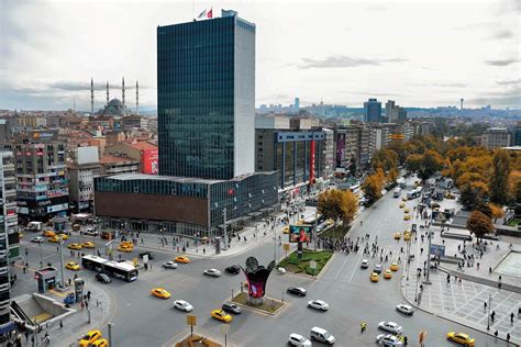 Ankara kızılay meydanı canlı